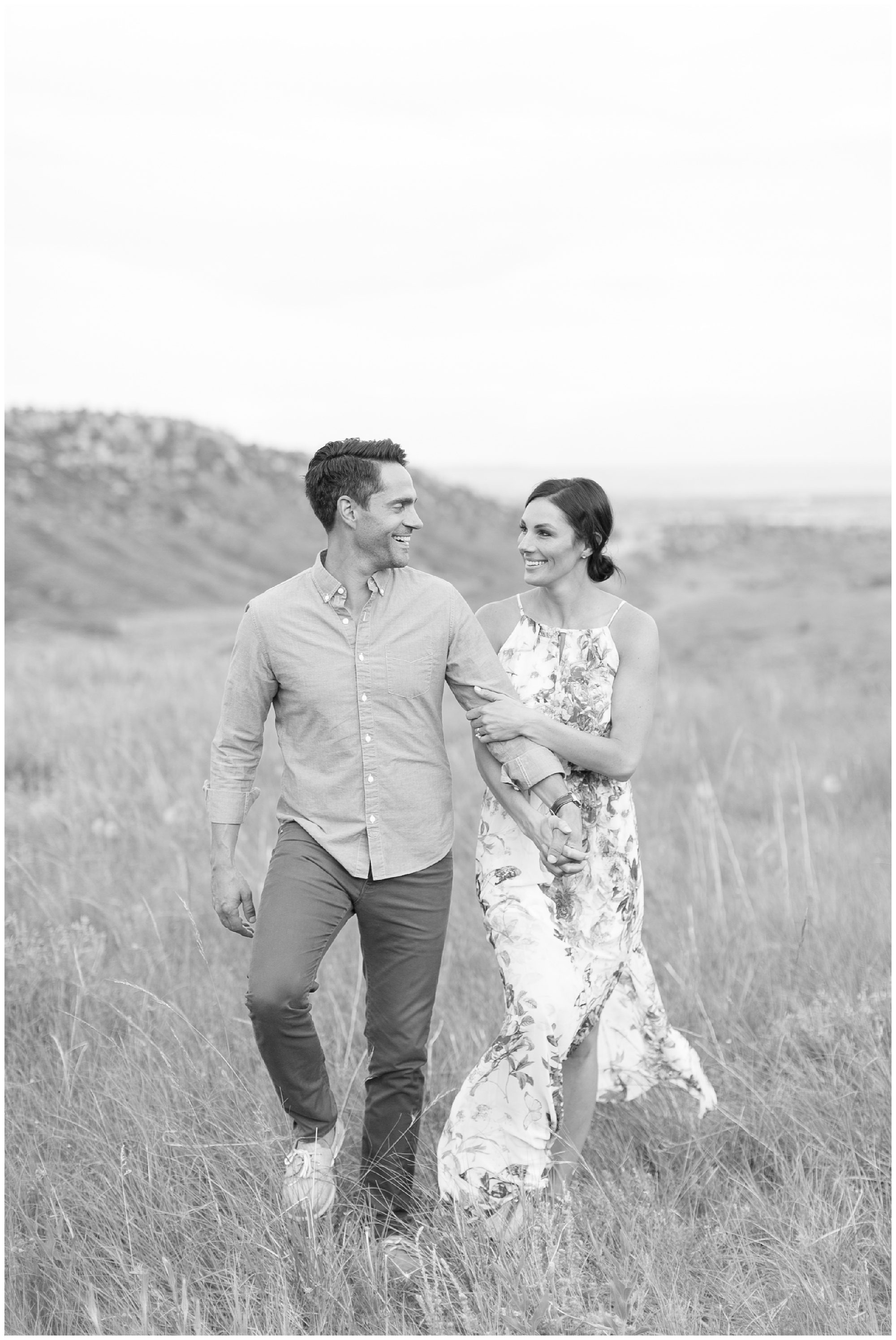 Tips for great engagement pictures, Romantic Summer Colorado Engagement Pictures, Golden Colorado Engagement, Amy Caroline Photography