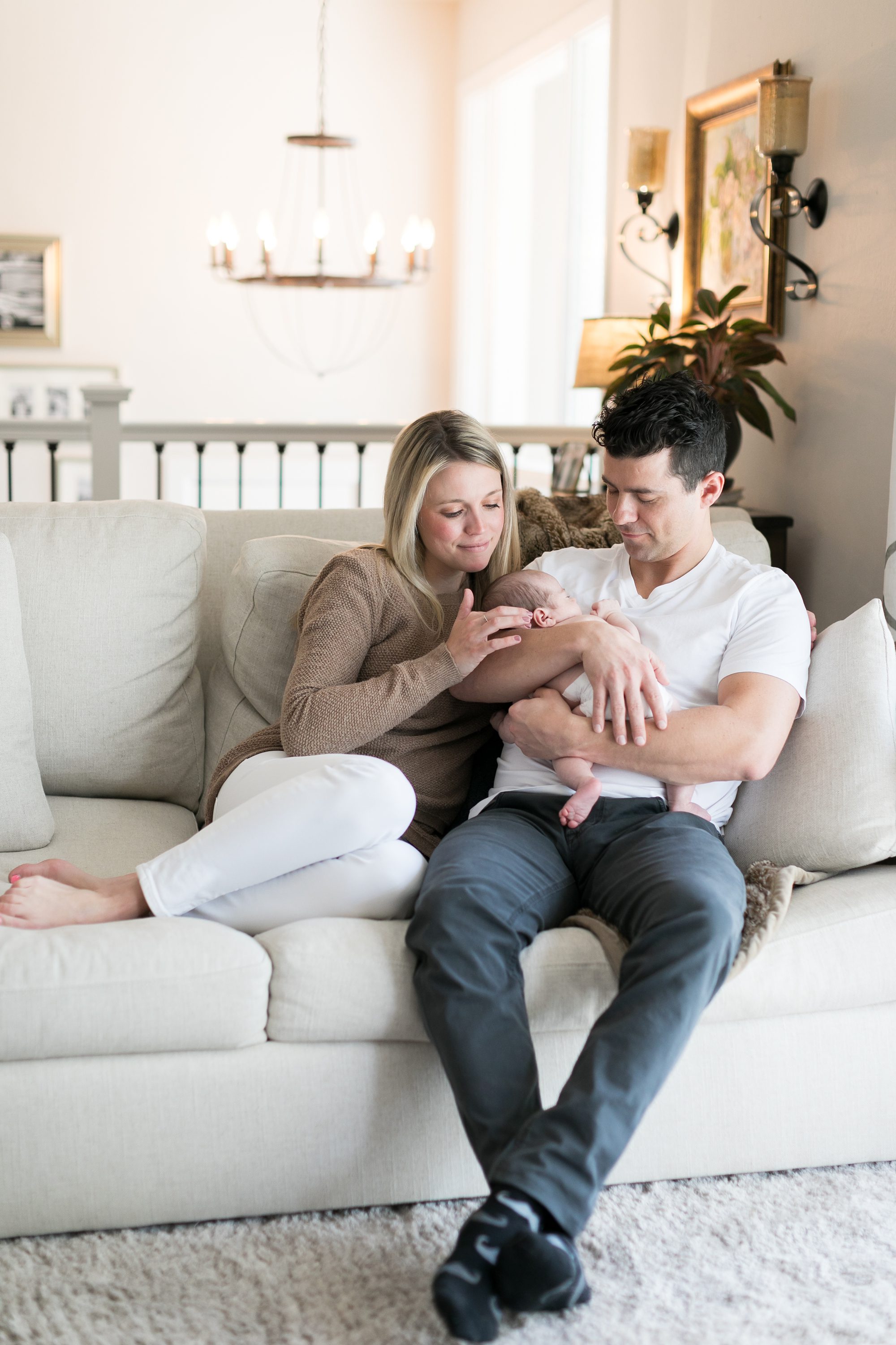 Natural and relaxed Denver Home Newborn Photo Session, Amy Caroline Photography