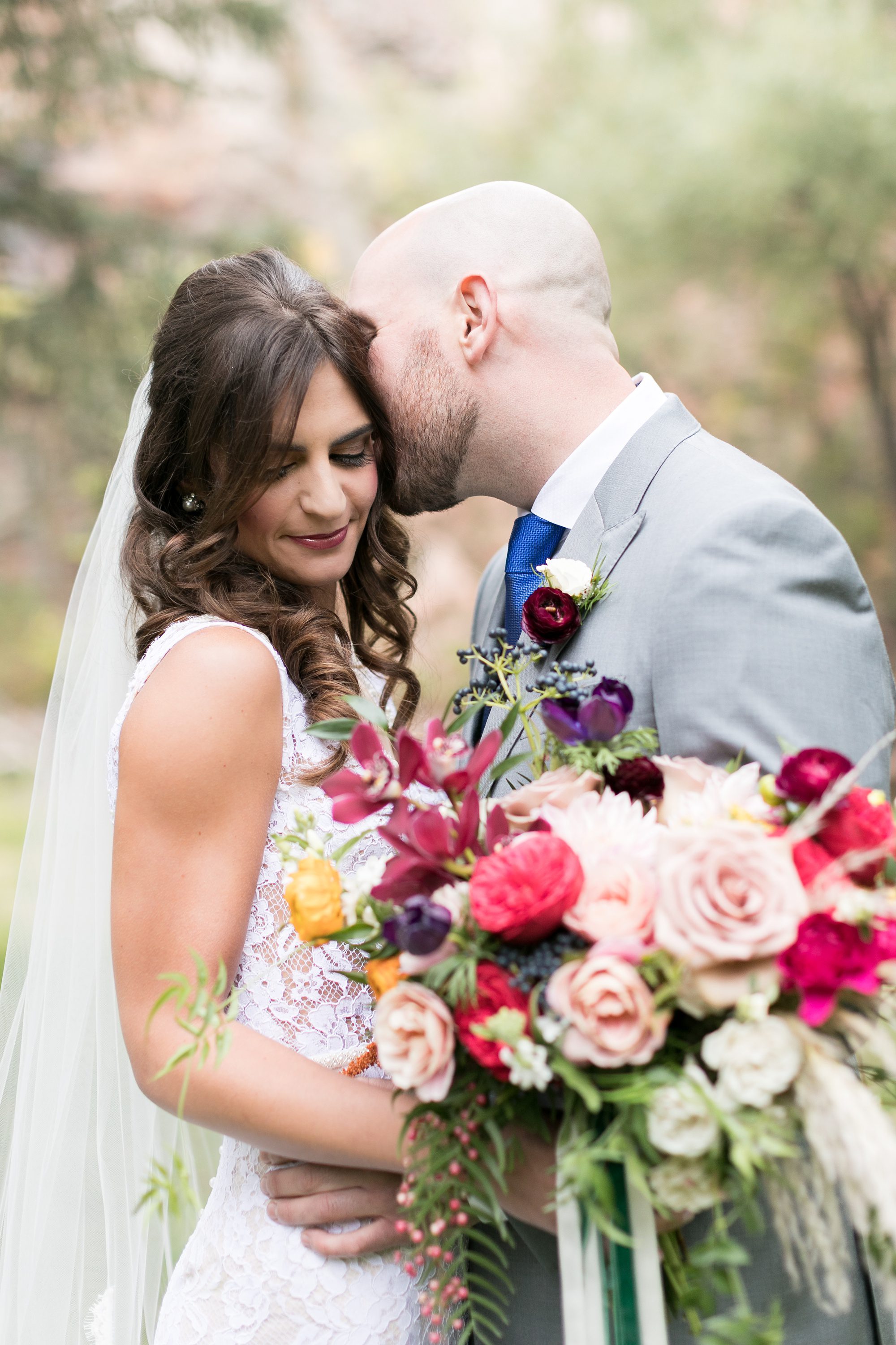 Rainy Fall Wedding Riverbend Lyons, Colorado Wedding Photographer, Amy Caroline Photography 