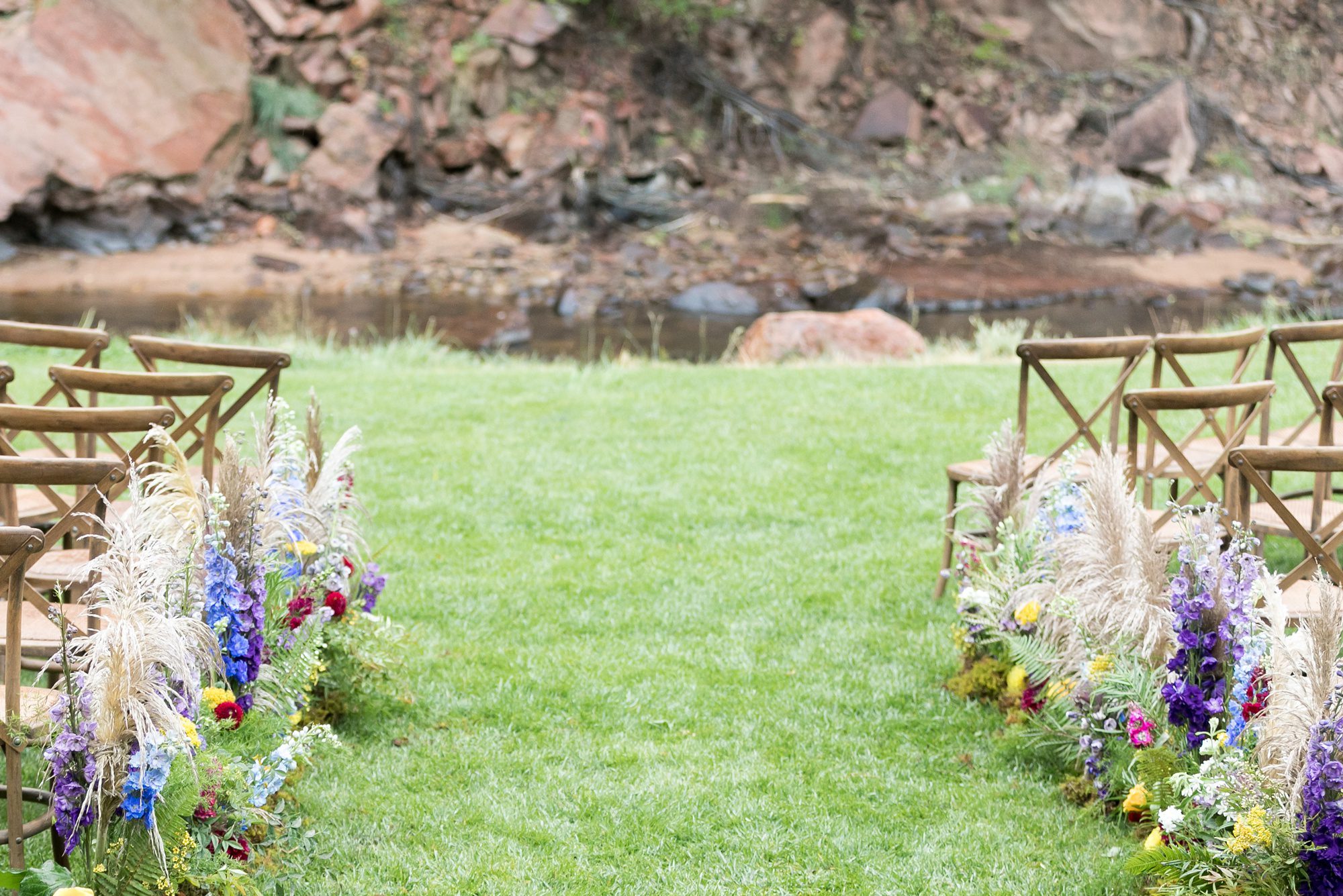 Outdoor Whimsical Fall Wedding at Riverbend, Lyons Colorado, Amy Caroline Photography 