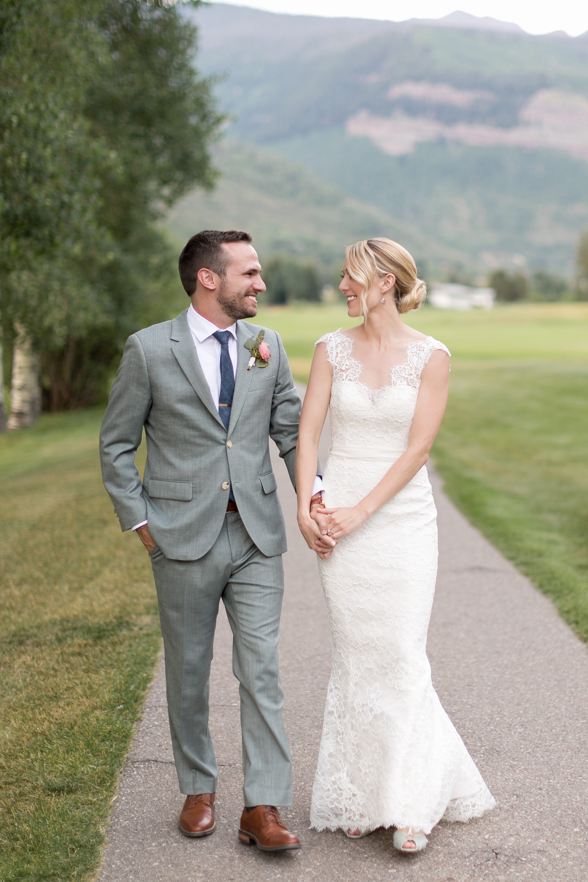 Timeless and Elegant Colorado Wedding, Colorado Wedding Photographers, Amy Caroline Photography 