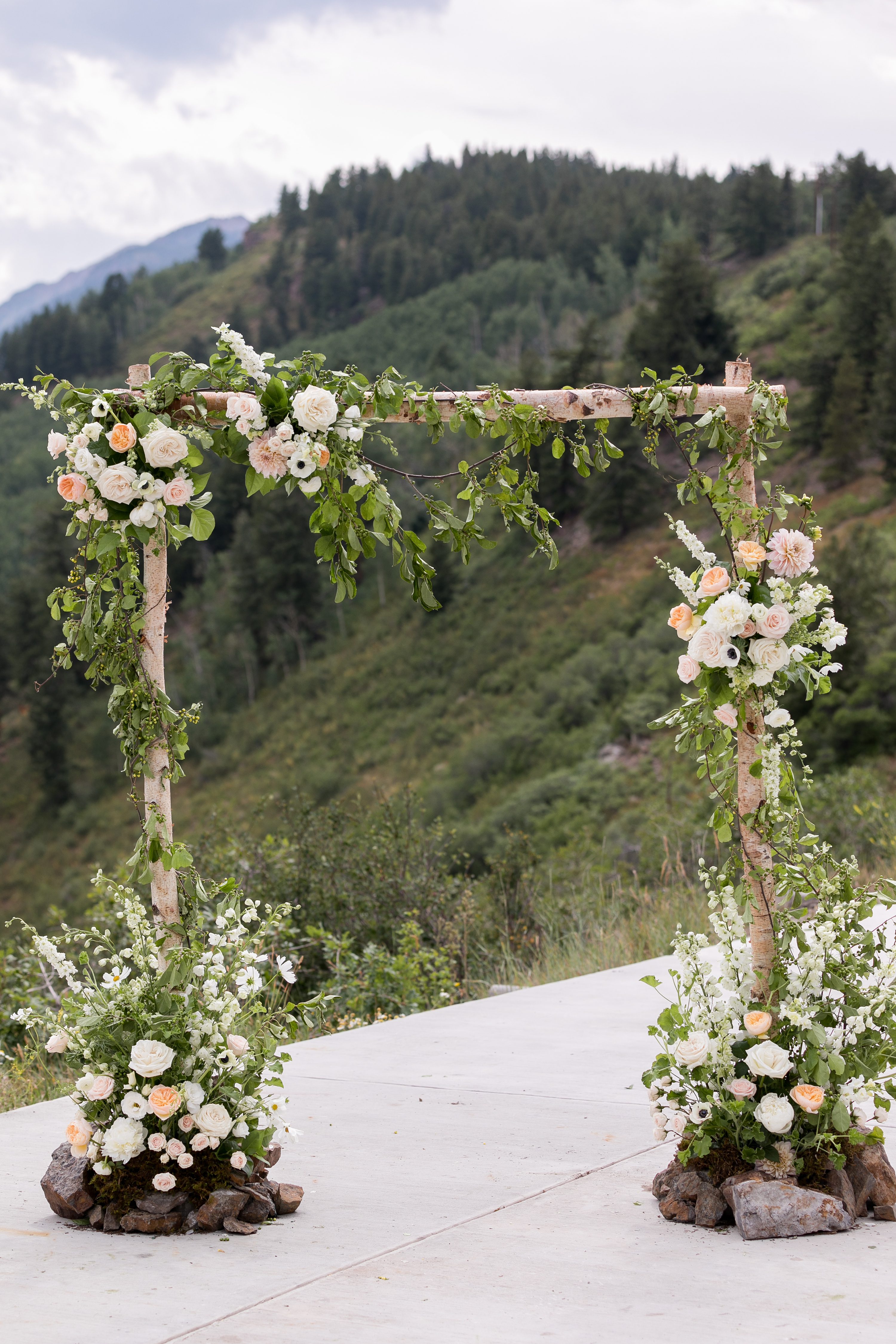 Mountainside Intimate Aspen Wedding at the top of Buttermilk Mountain. Amy Caroline Photography.